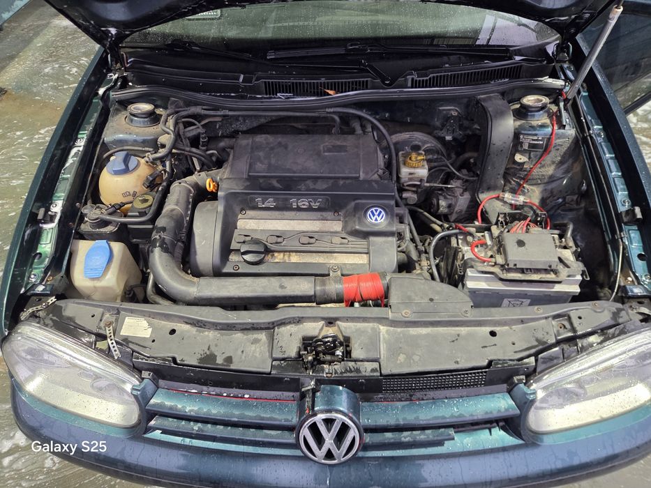 VOLKSWAGEN Golf 2002 — imagine 5