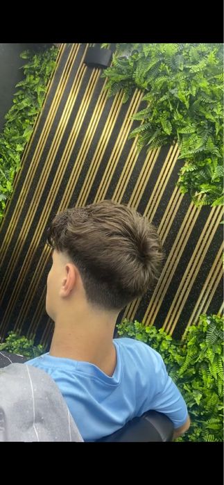 Ofer servicii de tuns barbatesc de calitate