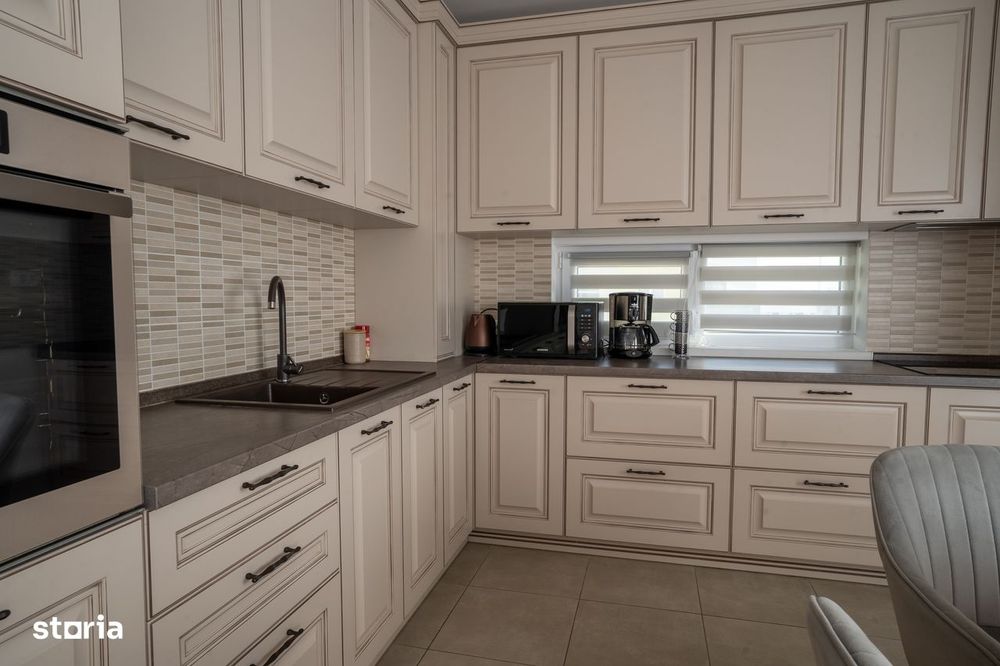 Penthouse 3 camere de închiriat | Tractorul, Brașov