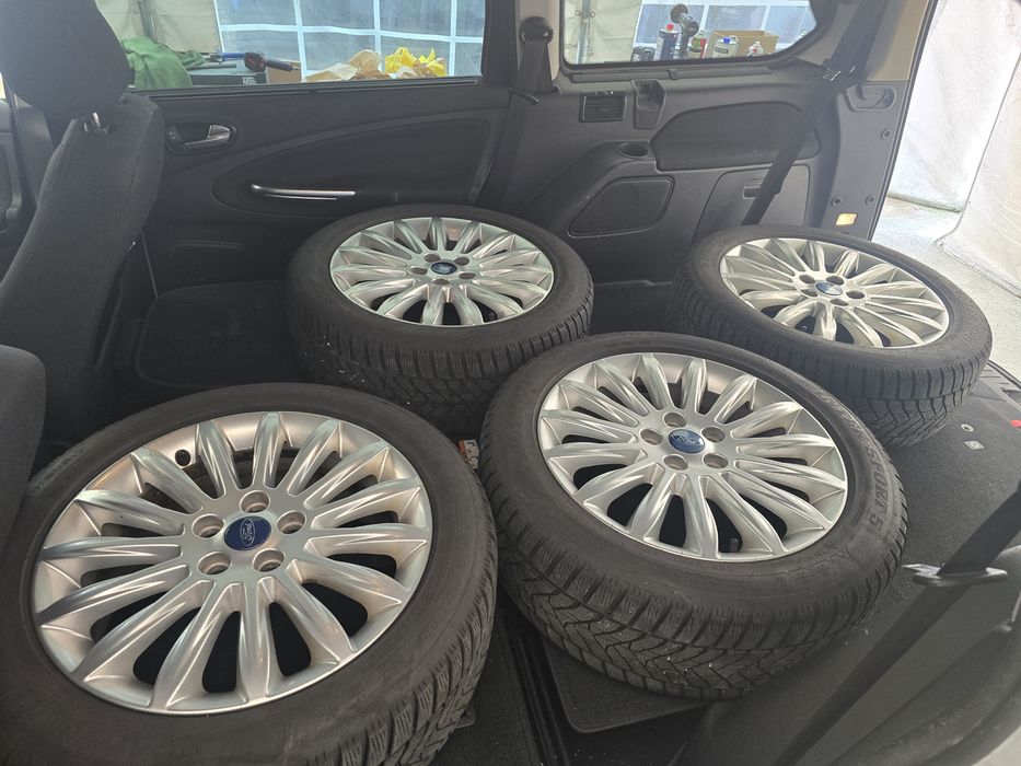 Set jante Originale Ford5x108 R17 model Titanium anvelope iarna ca noi