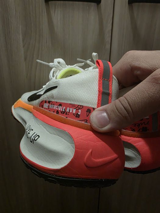 кроссовки nike белые