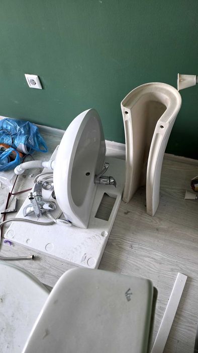 Продаётся все из ванной комнаты