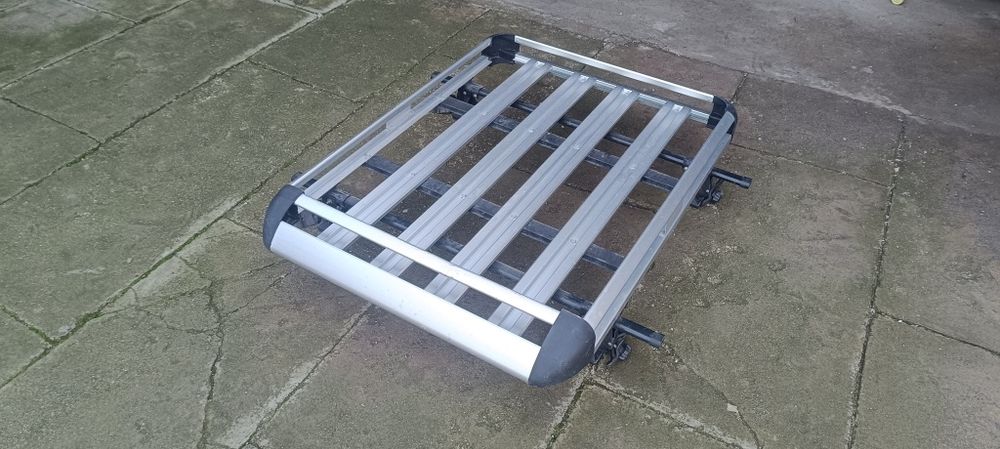 Продам багажник.