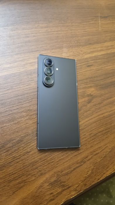 Samsung z fold 7