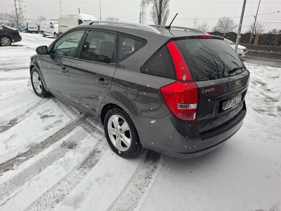 Kia Ceed  1,4 benzină Euro 5