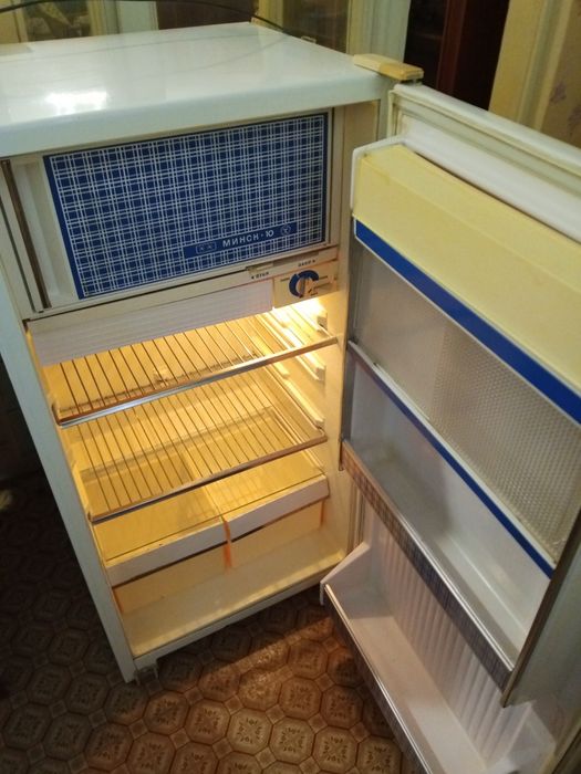 Продается холодильник