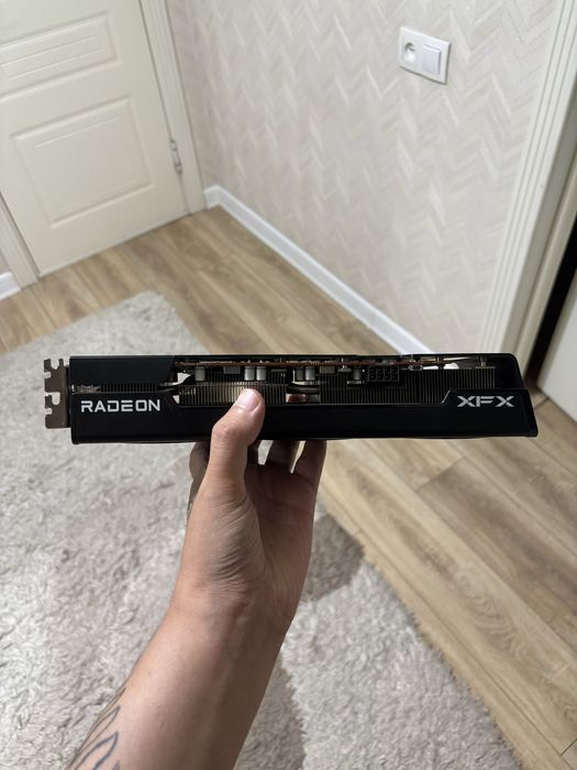 Видеокарта XFX RX 6600 XT