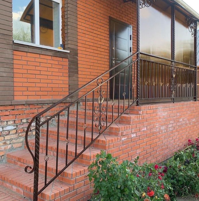 Фасадные работы, крыльцо