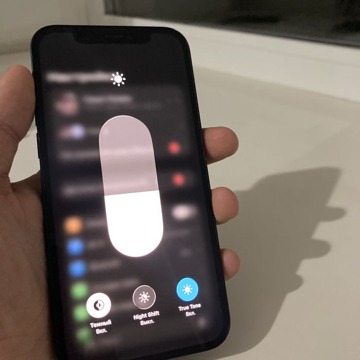 Iphone 12 в хорошем состоянии