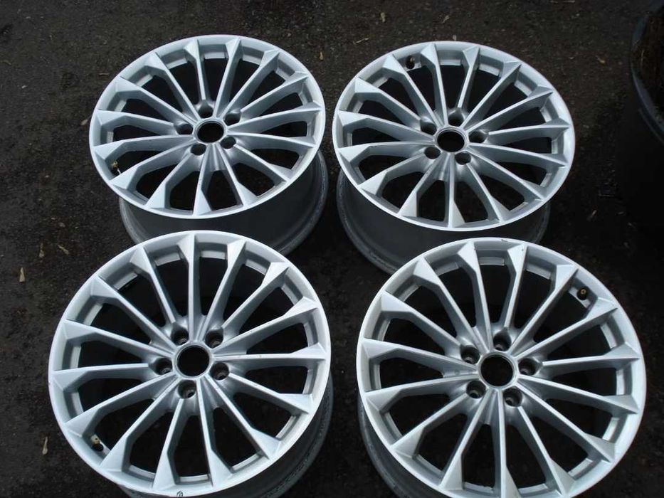 Гуми Nokian 255/45/19 джанти Ауди А8