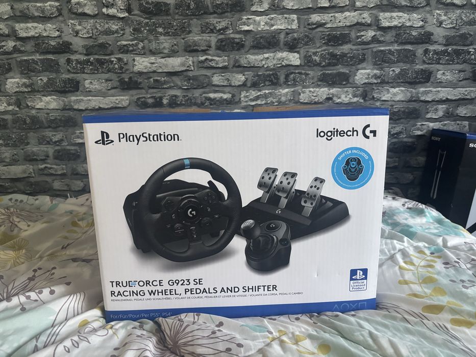 Продавам Logitech g923se