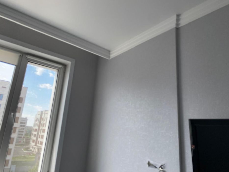 Поклейка о б о е в