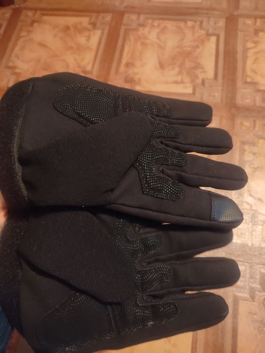 Продам мото перчатки новые