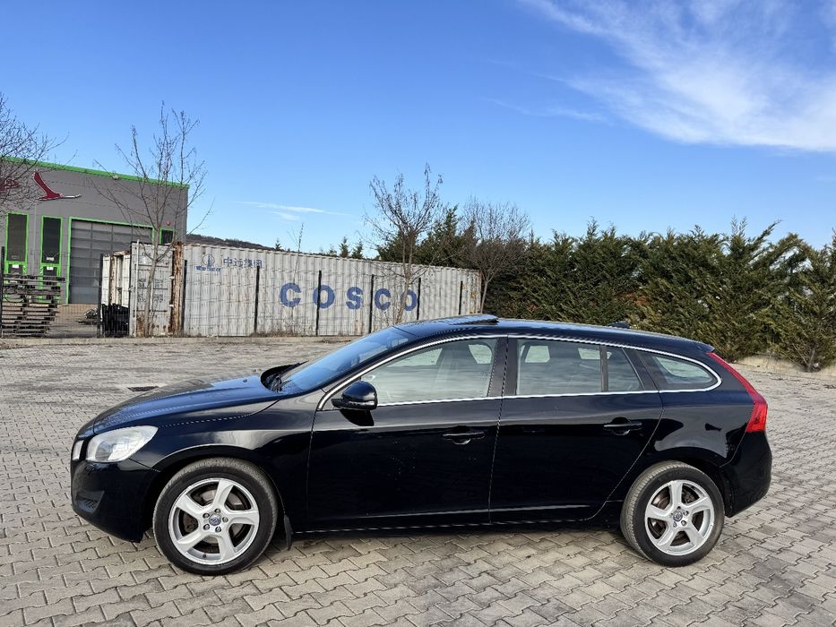 Volvo V60 D3 163 cp