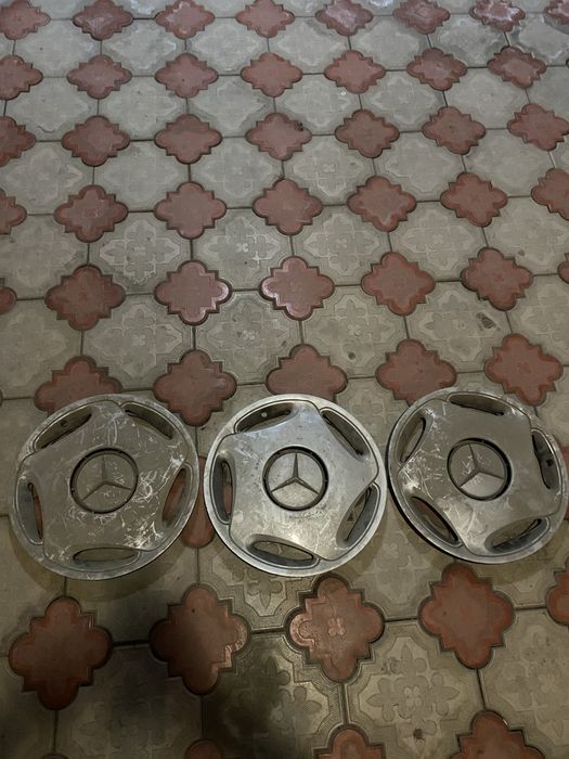 Колпаки мерседес оригинал
