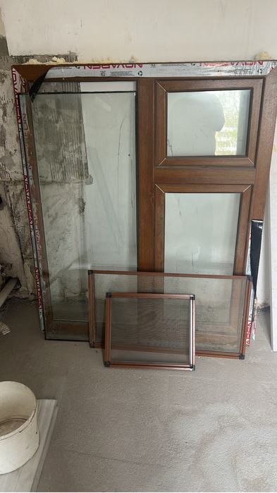 Бу пластиковые окна и двери.