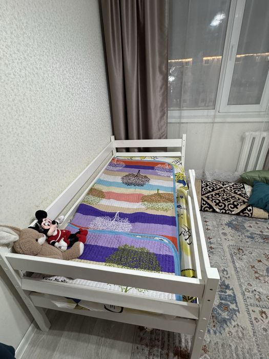 продам кровать детскую