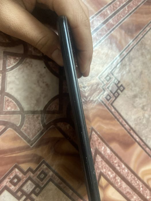 Продам REDMI 8A