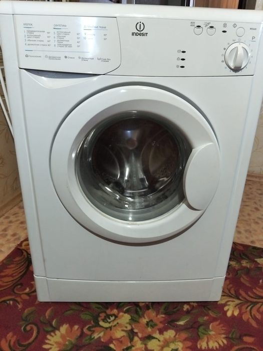 Стиральная машинка Indesit