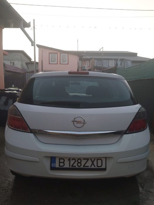 OPEL Astra 2012 — imagine 4