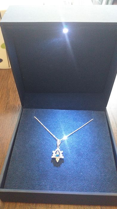 Pandativ cu platina 1,52g " diamante 0,89ct si safire 0,66cv