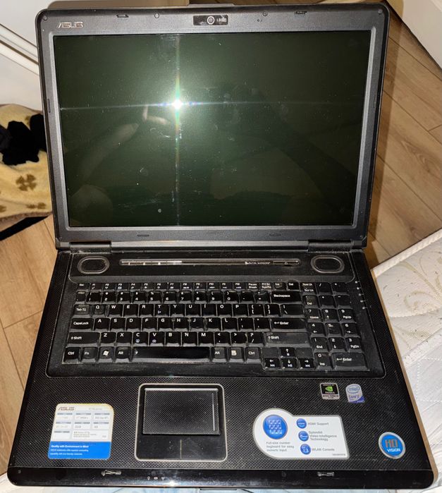 Pachet 2 laptopuri vechi (Lenovo G550 + Asus X71SL) pentru piese / reparare / joacă