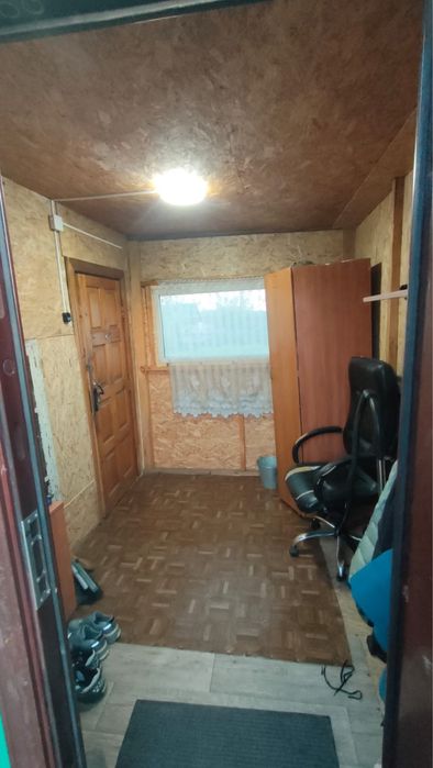 Продам дом -територию ,7 соток ,в рабочем поселке