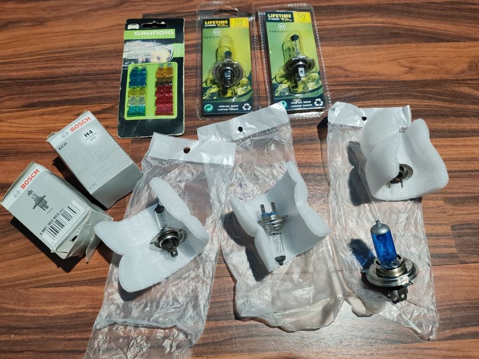 Lot becuri halogen H7,4