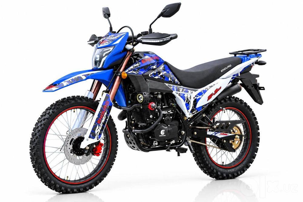 Moto ENDURO XR-250