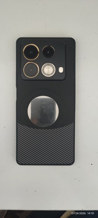 Infinix note 40 pro