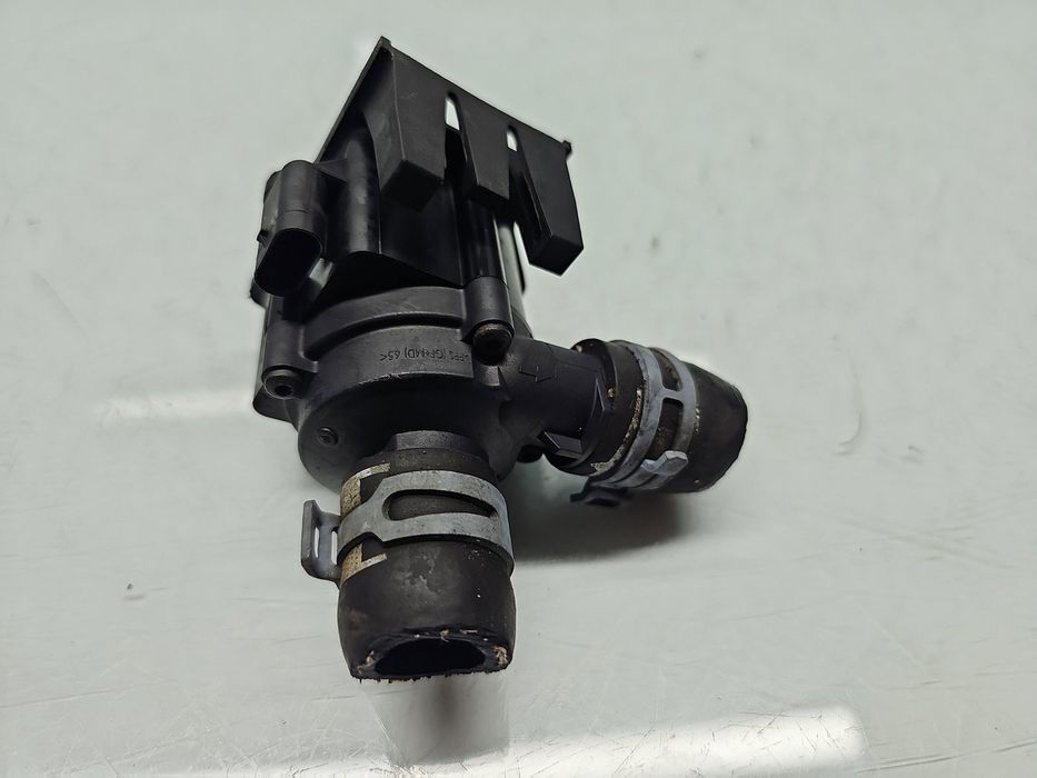 Pompa recirculare apa AUDI Q5 (8RB) [ Fabr 2008-2016] 06H121601M 2.0 T