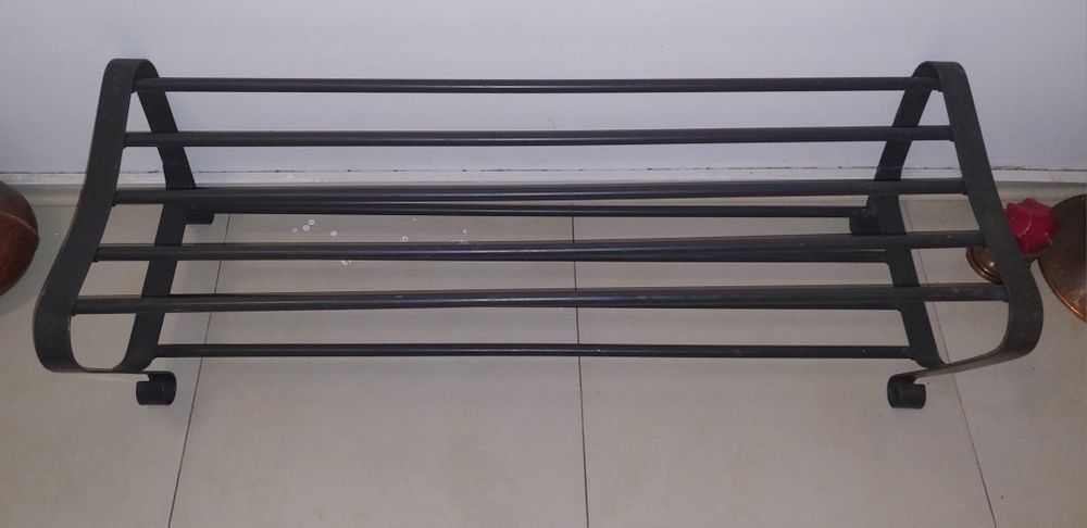 Pantofar metalic cu 2 polite lungime 90 cm