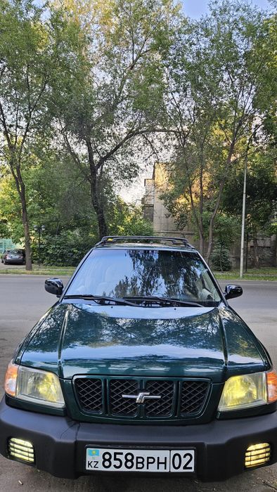 Продам SUBARU FORESTER 2001г объём 2.5