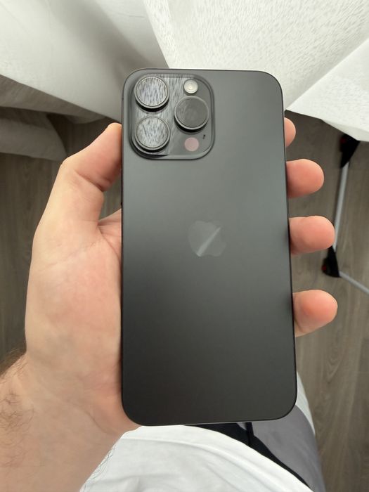 Vând Iphone 15 Pro Max de 256 Gb