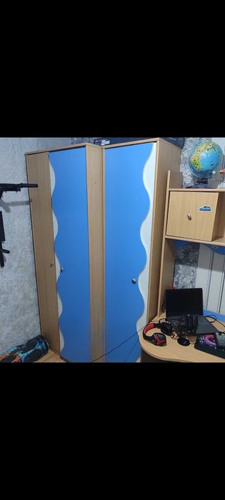 Детская мебель .