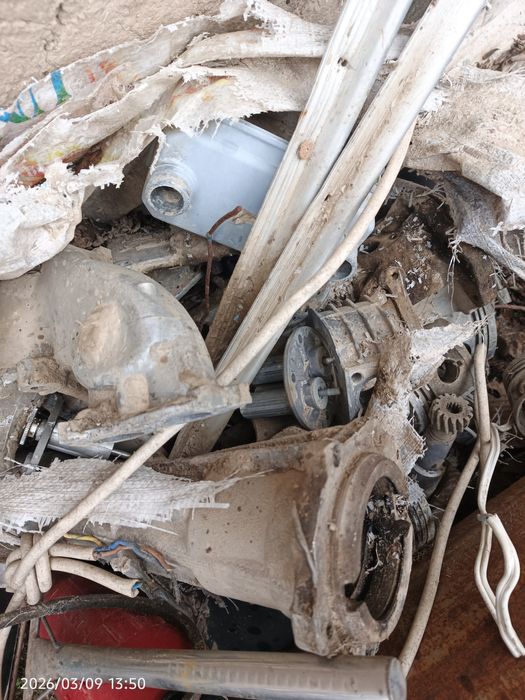 Alumin sotiladi mashinani porshinlari