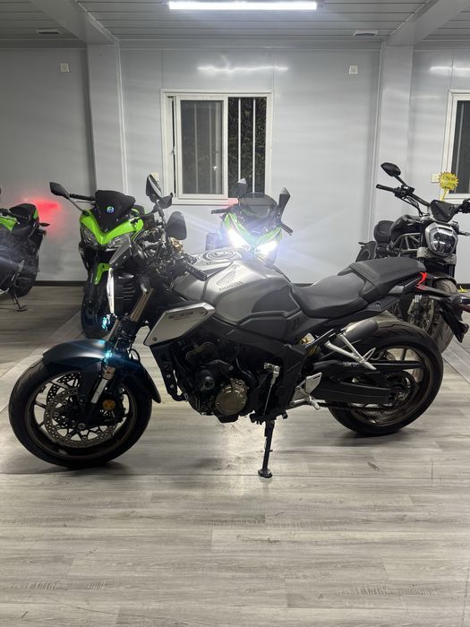 Honda cb 650r 2021
