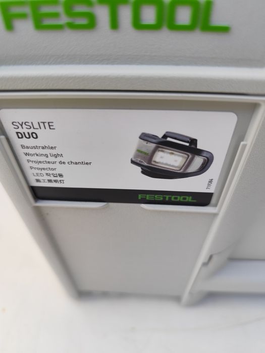 Нов прожектор Festool Syslite Duo