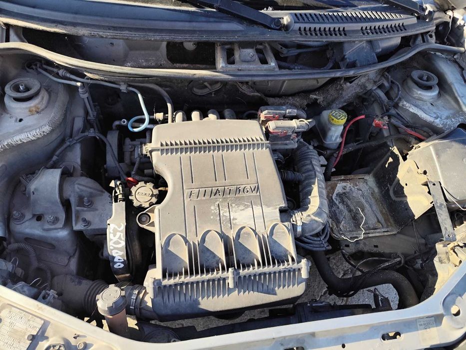 Fiat Punto 1.2 - 80к.с - 2003г. на части