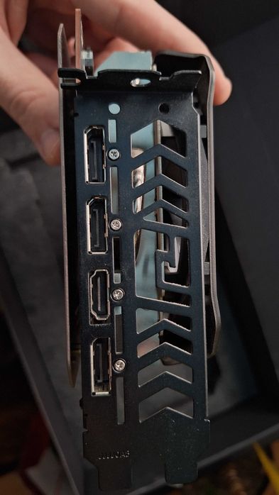 Видеокарта AMD Radeon RX6700 XT 12GB GDDR6