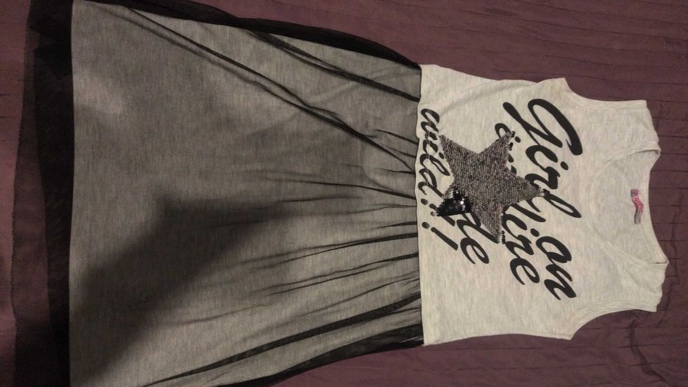 Детска рокля 8-9 г.