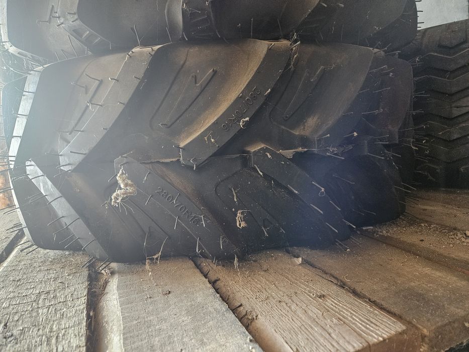 280/70R16 Mrl нови