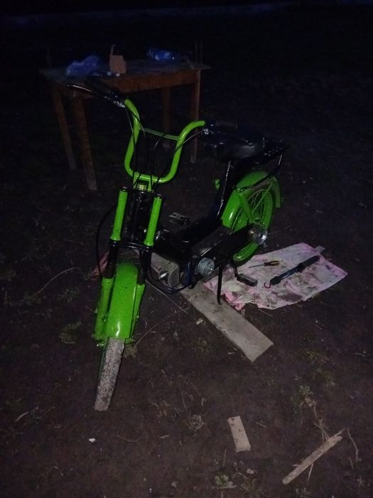 Moped Piaggio Bravo 49cc (nu sukuzi, yzf, ktm, kawasaki, honda, yamaha