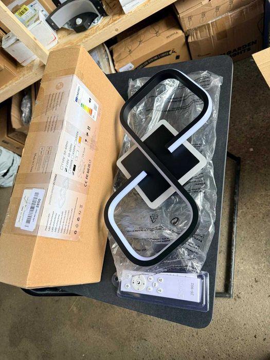 Plafoniera cu telecomanda 40 w