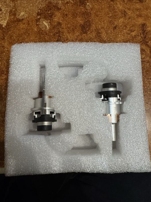 Set Becuri LED-Xenon D2S Bullvission