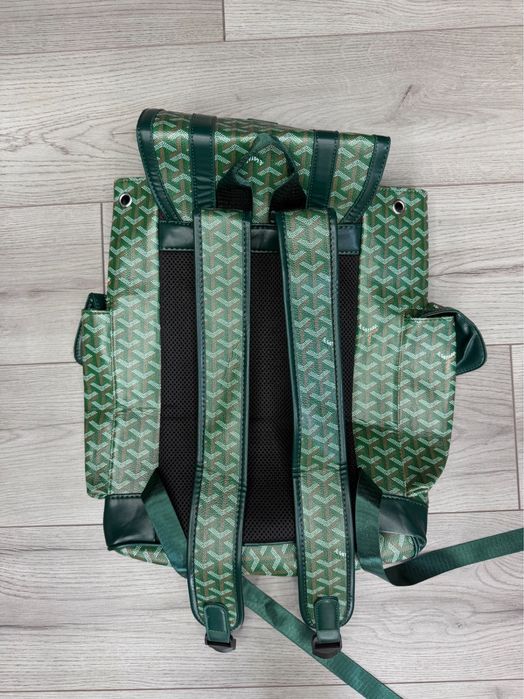 Rucsac verde nou
