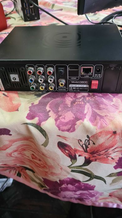 Мулти медия EMTEC Q-800 цена 35 евро