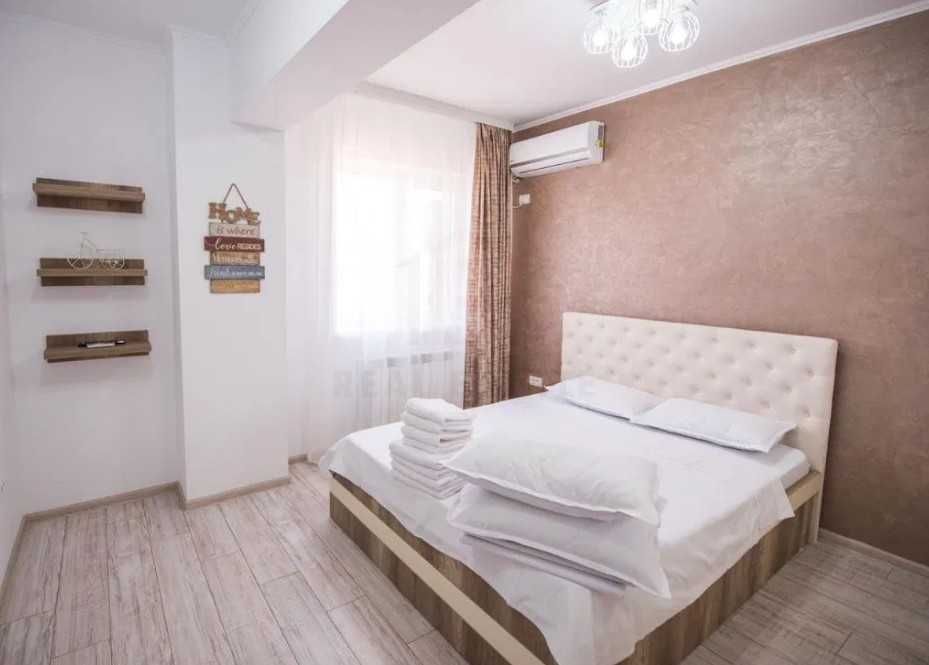 Дава се под наем Двустаен апартамент в Пловдив, Южен - 65 кв.м за 204 € - Снимка #1