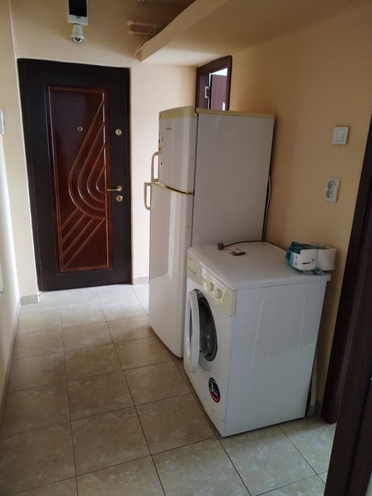 Vând apartament 2 camere în Roman