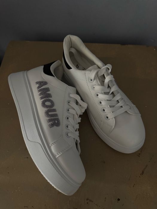 Дамски кожени маратонки 38 номер